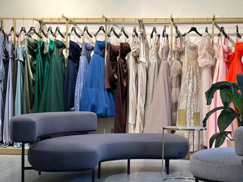 Вечірні сукні